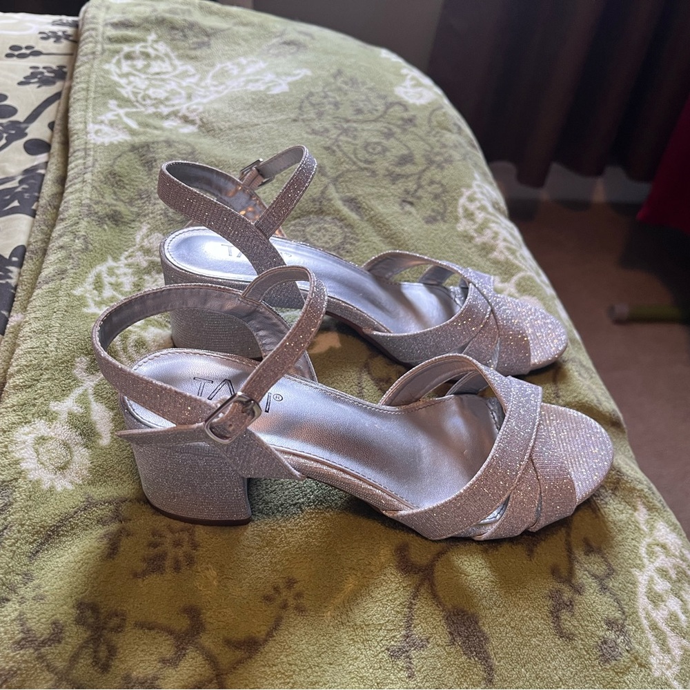 Women's Silver Glitter Heels
